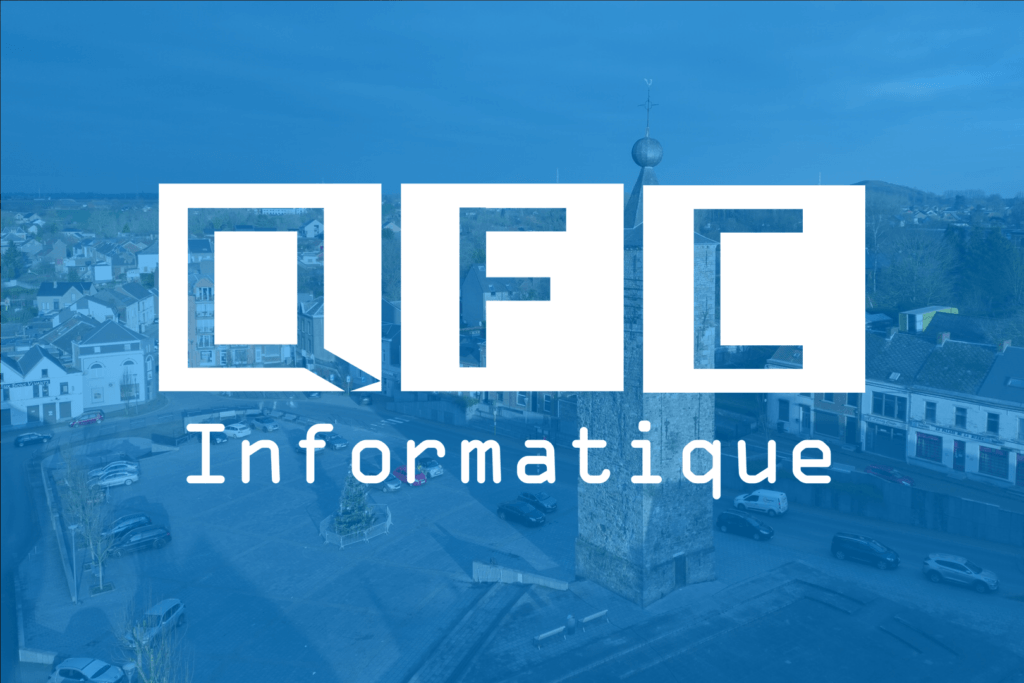 Vue d'Anderlues avec le logo de QFC Informatique, spécialisé en récupération de données, dépannage et création de sites web.